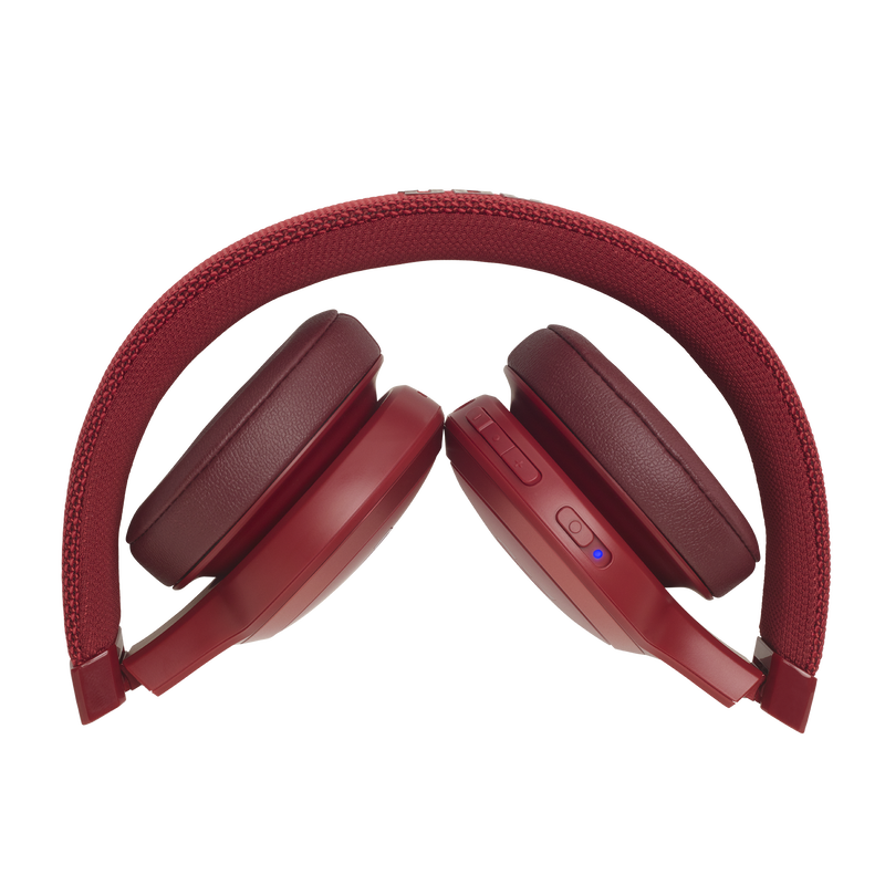 JBL LIVE 400BT - Red - Your Sound, Unplugged - Detailshot 3 image number null